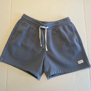 HOLLISTER Mens medium light blue shorts